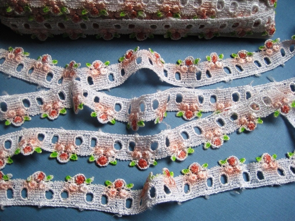 Victorian Venice Lace Beading, White / Rose / Pink / Mint , 1" inch wide, 1 Yard, For Dolls, Scrapbook,Decor, Accessories, Mixed Media