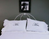 Mr. & Mrs. Pillowcase Set