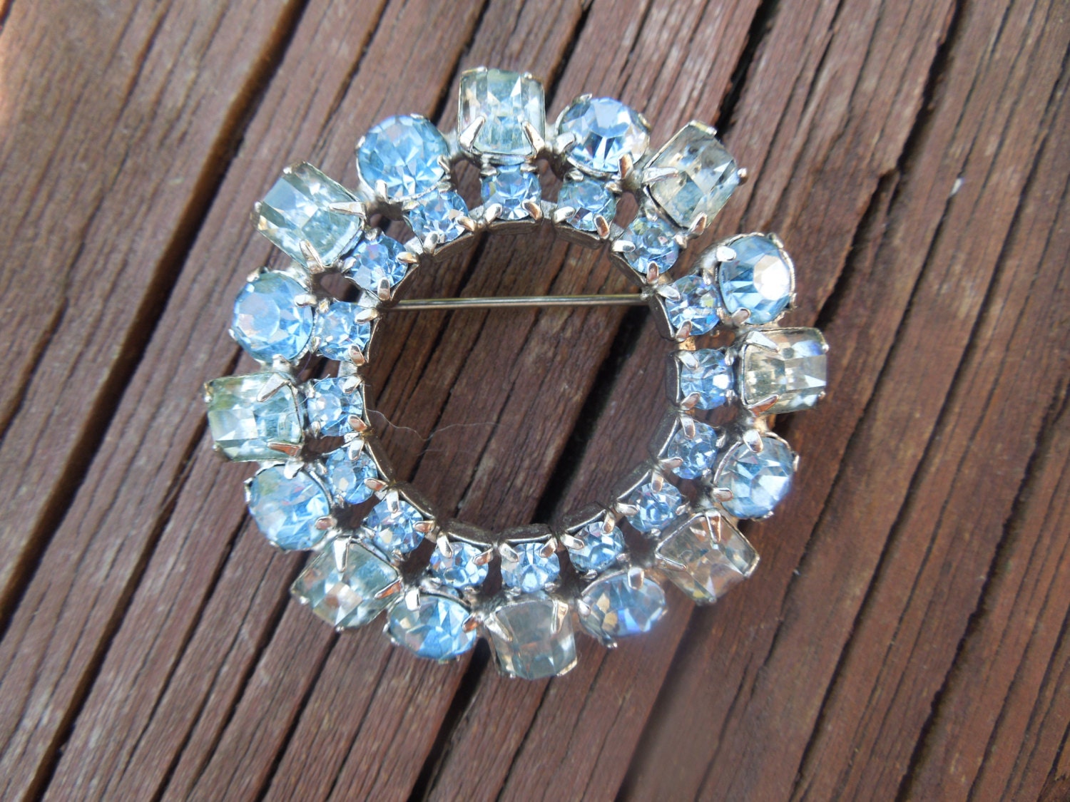 Vintage Blue Rhinestone Brooch, Silver Tone, Circular, Simple.