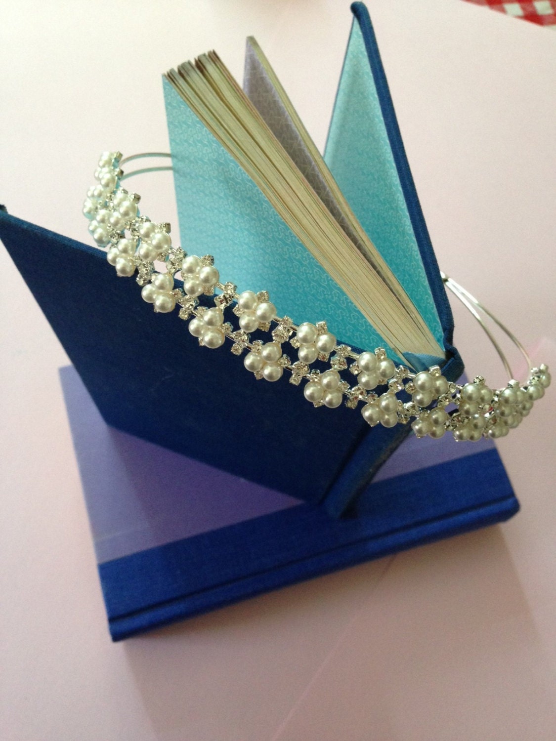 pearl bridal tiara headband with bandeau detachable veil