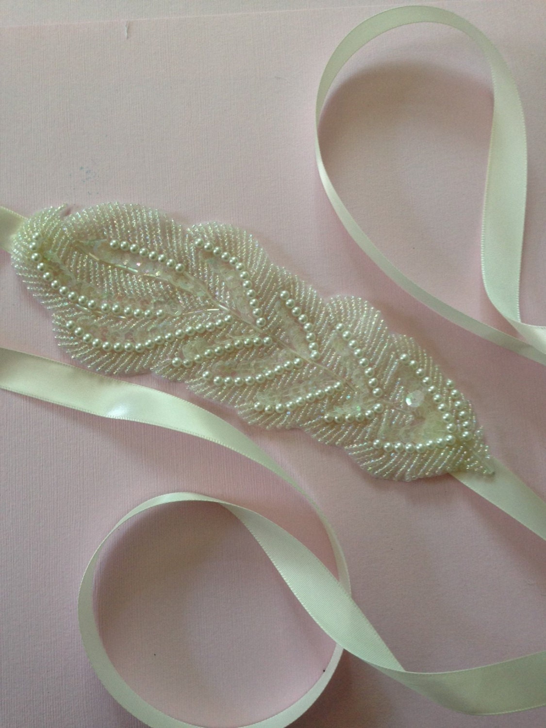 Soft pearl bridal headband. bridal hairpiece. bridal tiara