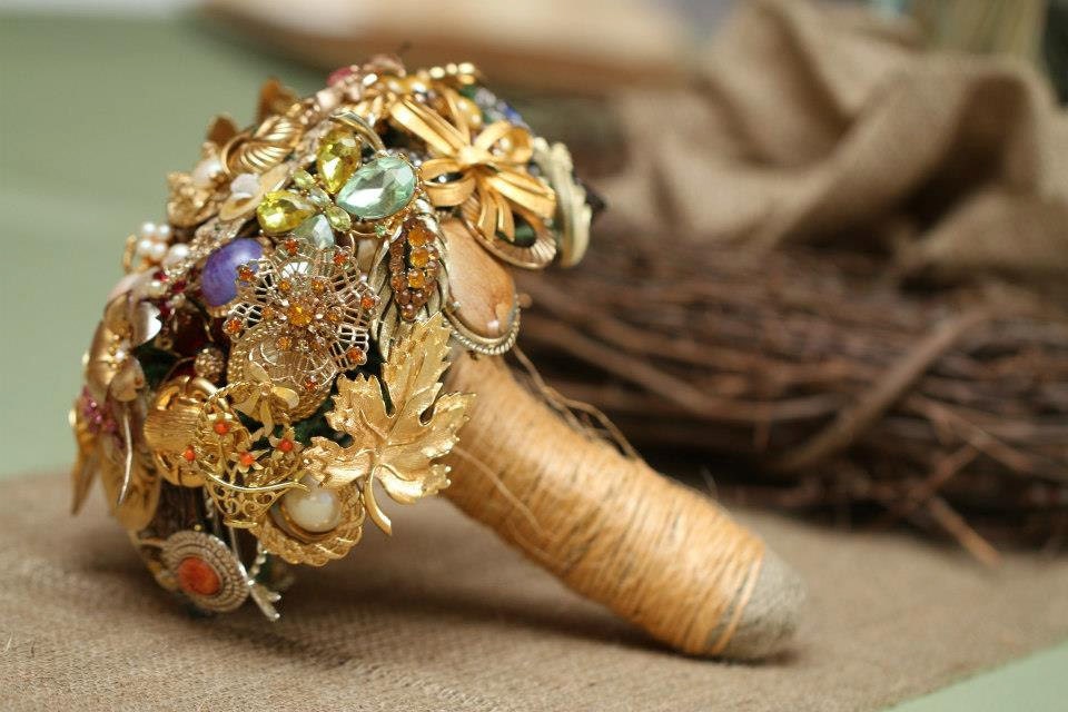 Brooch Jewelry Bouquet Vintage CUSTOM