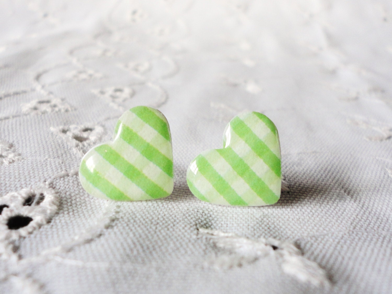 Spring Gingham Green Heart Studs - Spring Picnic Studs