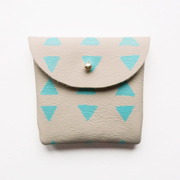 COIN PURSE // beige leather with mint triangles