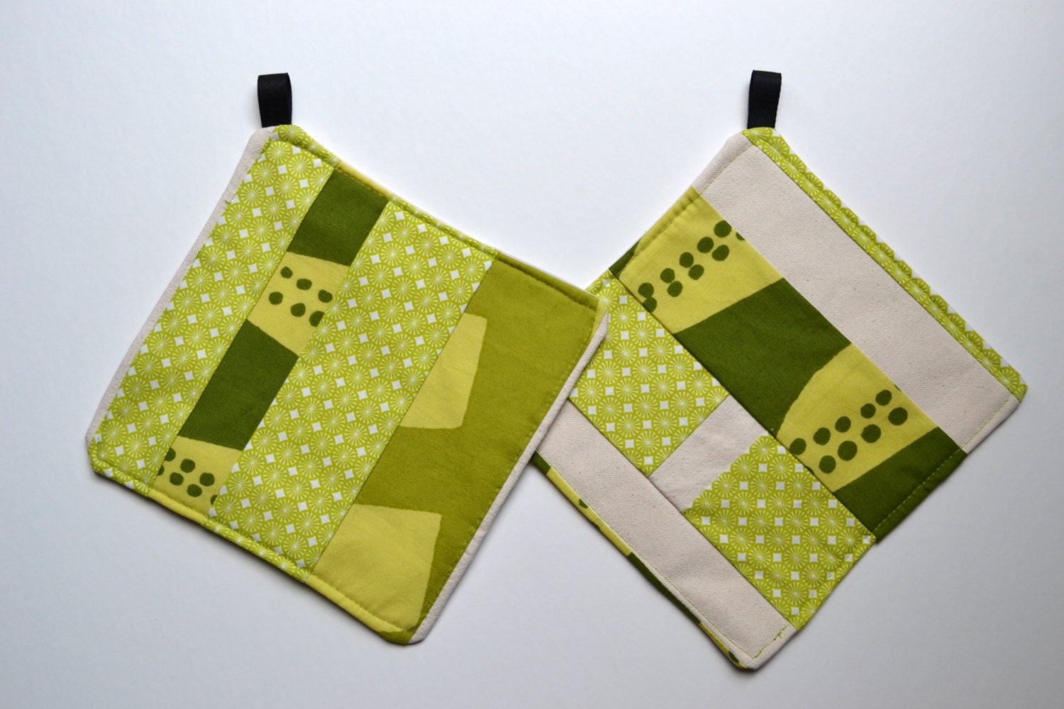 Quilted Marimekko and Canvas Kitchen Pot Holder Set in Lime Green Yellow and Gray size 8 by 8