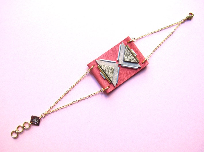 Itza Bracelet coral in leather, graphic style, triangles and embroided beads