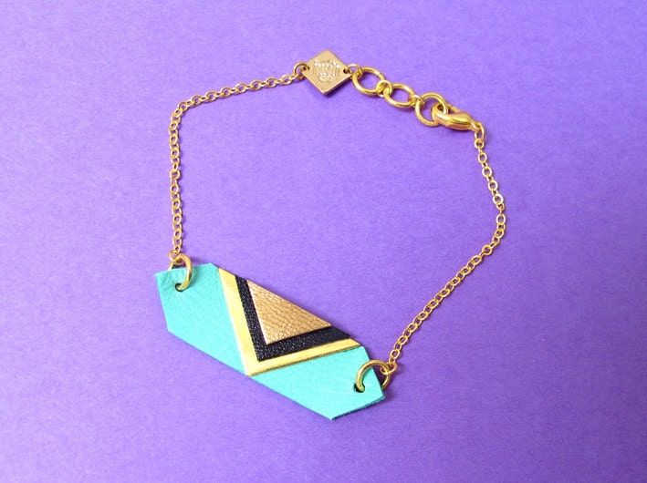 Louvre bracelet green mint, graphic leather jewelry and gold plated