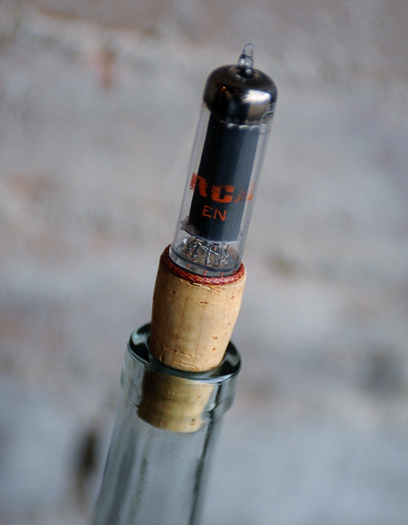 Wine Stopper from Vintage Radio Tube
