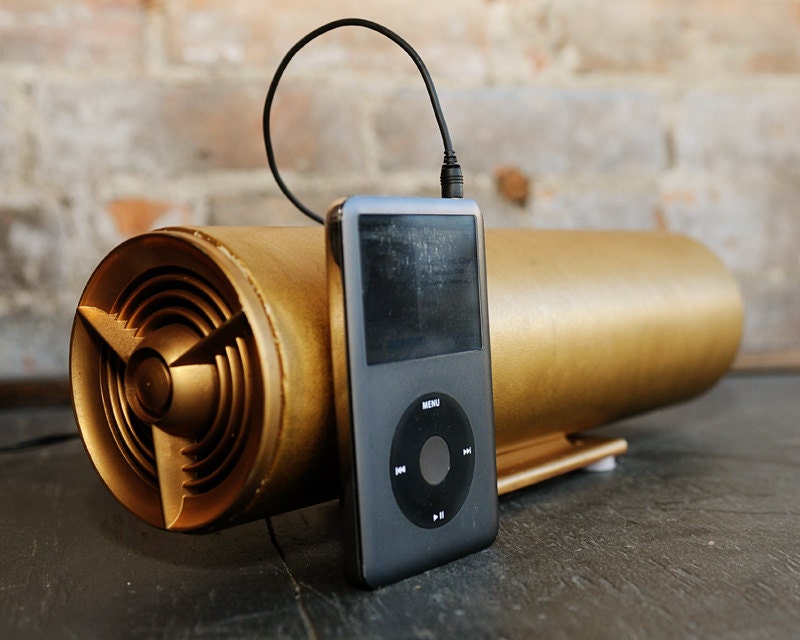 mp3 / computer speaker from vintage radio speaker tube
