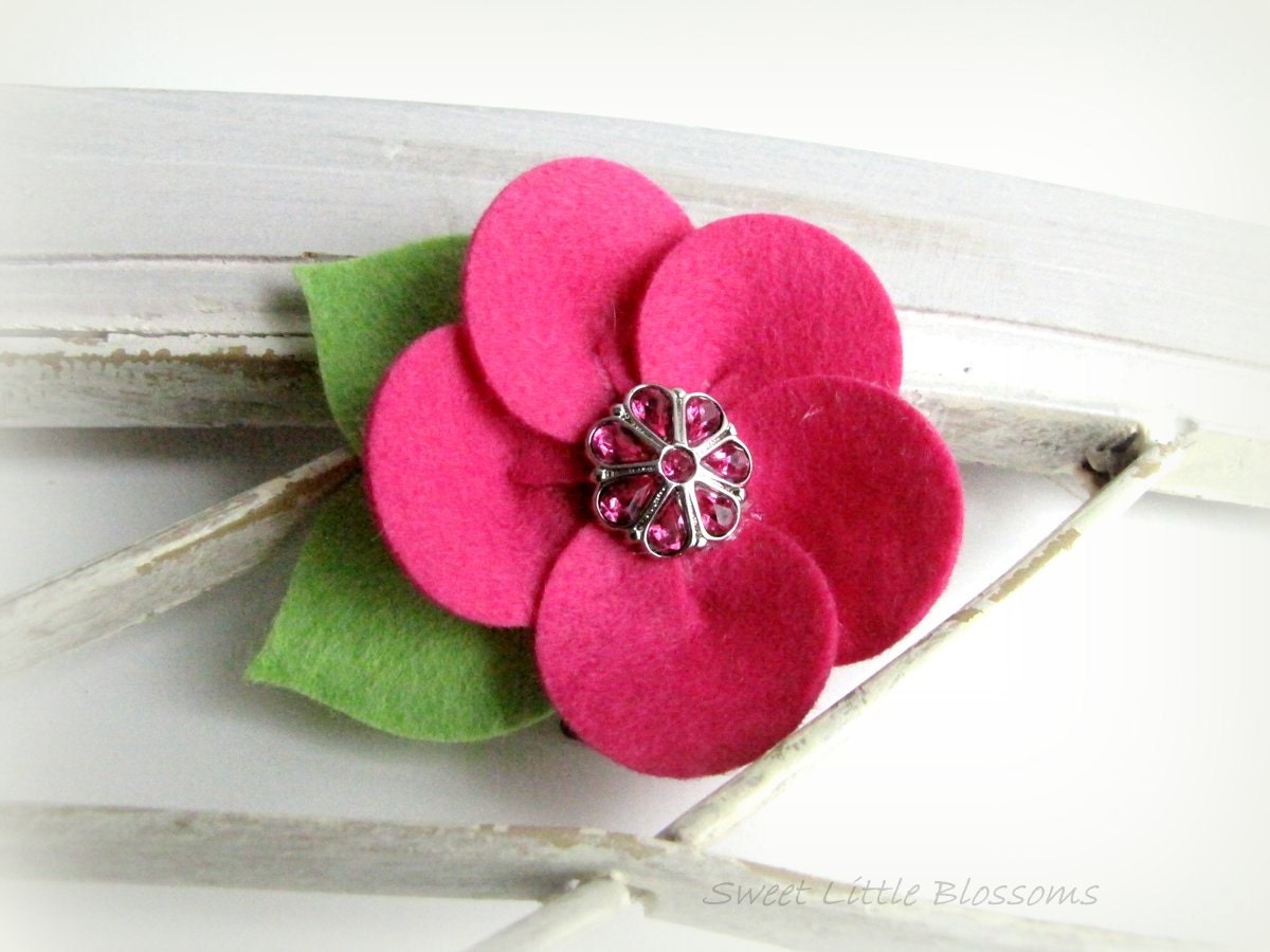 Felt Hair Clip - Pink Blossom Clip  - Girl Baby Infant Photoprop Accessory