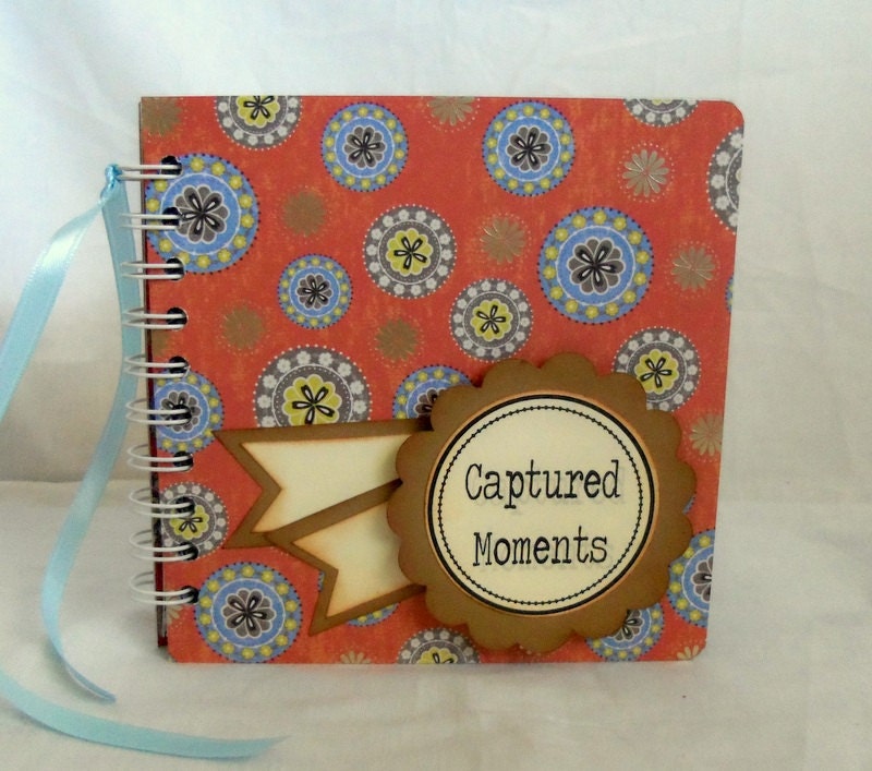 CAPTURED MOMENTS premade scrapbook album