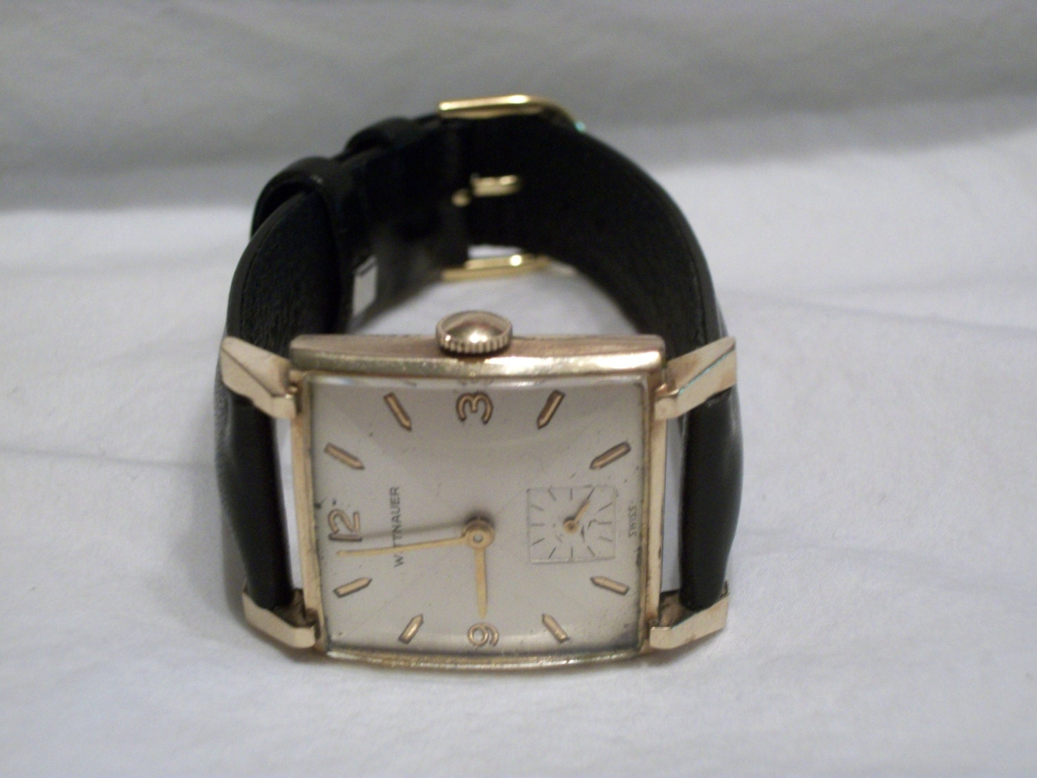 Vintage 1950s mens Longines Wittnauer wrist watch 17 jewel swiss movement 2 tone quad dial very fine