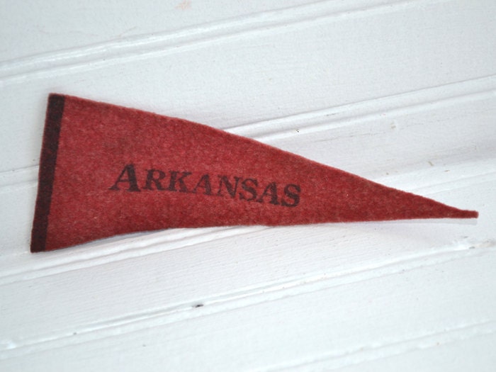 Early Vintage Souvenir Felt Pennant "Arkansas"