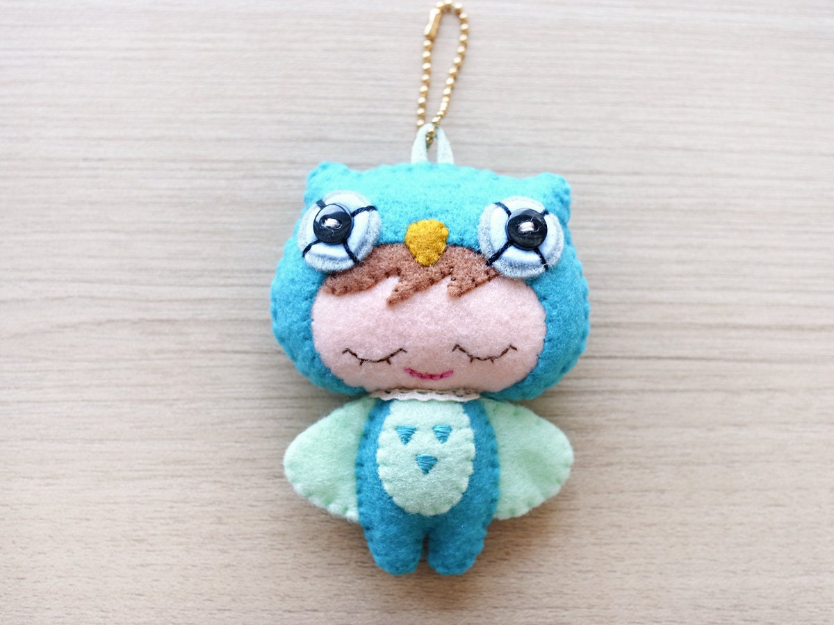 Felt Owl Keychain -  Valentine's gifts -  cute accessories -  Kawaii - owl plush - READY TO SHIP