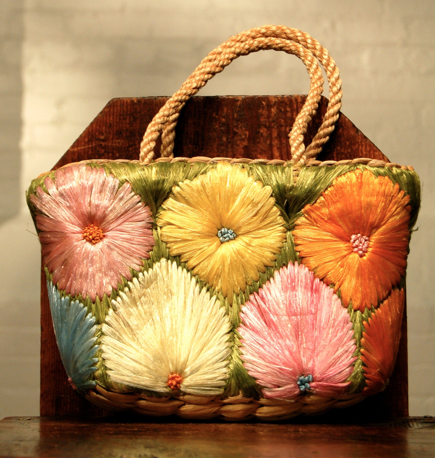vintage raffia handbag