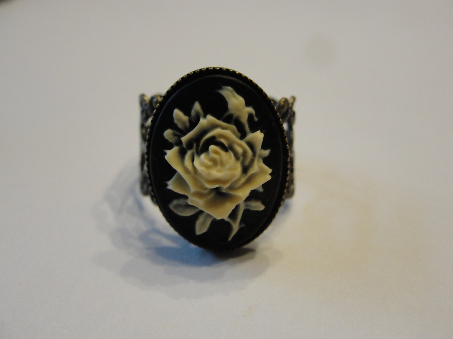 Vintage style antique style dark gold tone BLACK ROSE CAMEO Flower ring adjustable filigree ornate