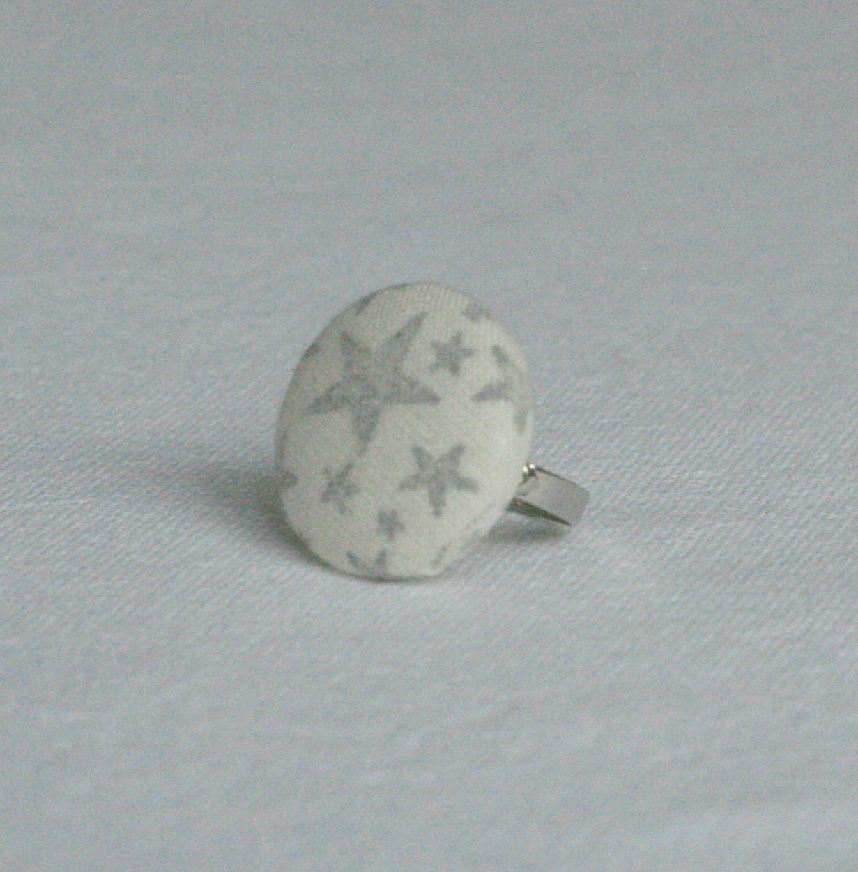 Silver/Grey Hand Stamped Star Fabric Covered Button Ring