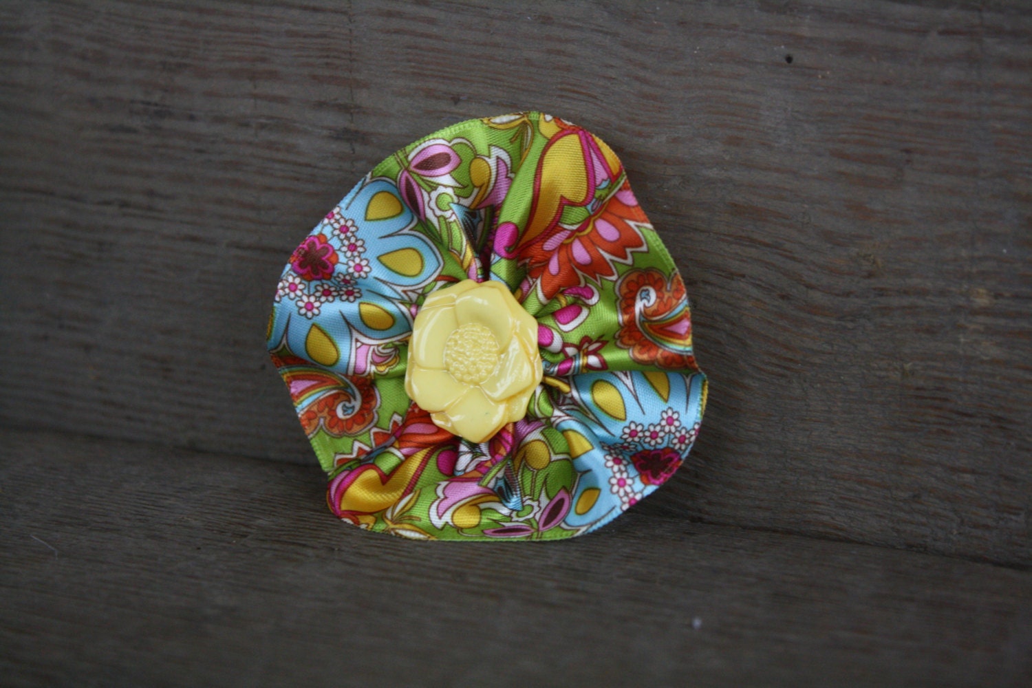 Paisley, Pink, green hairclip, Grosgrain ribbon, hair accessory, ribbon hair clip,pinwheel flower, broach, childens hair accessory