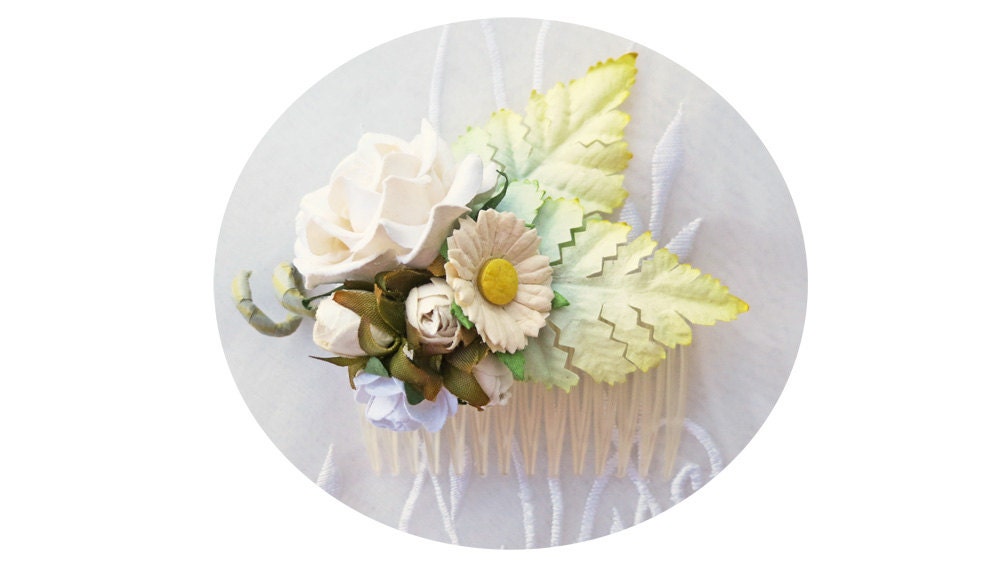 Creamy White and Ivory Bridal Comb-Wedding Hair-Bridal Hair Accessory-Ivory and White Millinery Comb