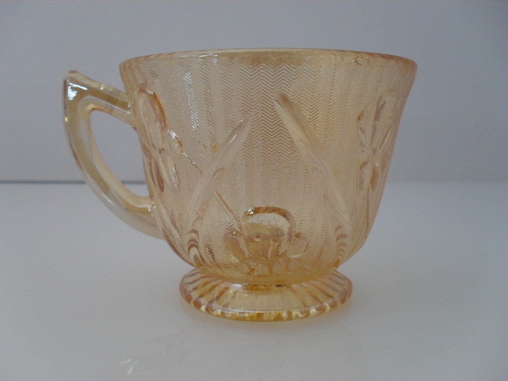 Carnival Iris Flora Gold Jeannette Glass Co Iridescent Cup c 1960s