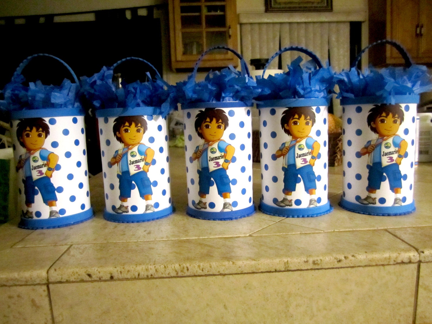 this a set  of 8 goodie bags Mini Piñata Go Go Diego birthday party favor goodie bags
