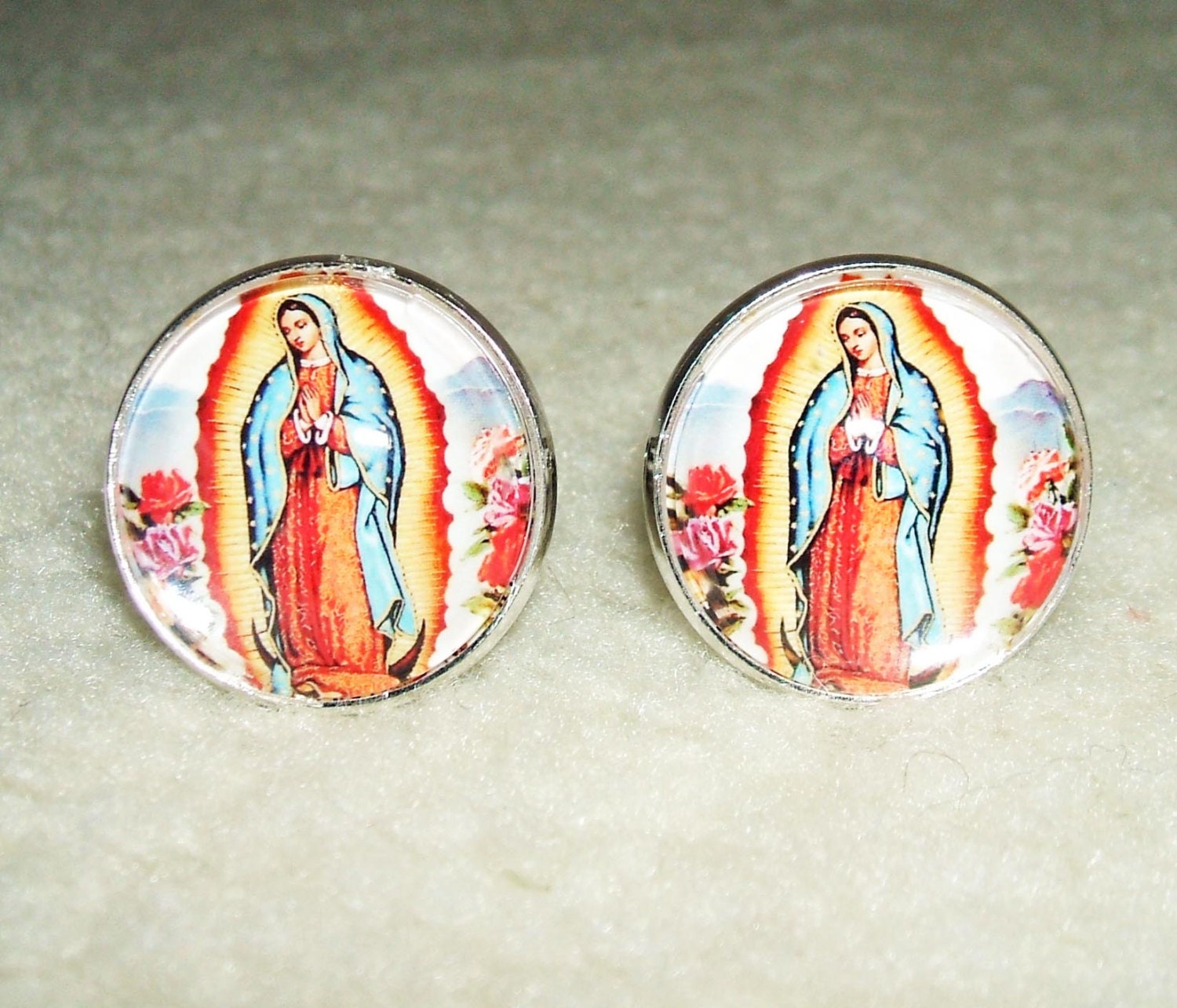 VIRGIN Of GUADALUPE Cuff Links Men Women CUFFLINKS Jewelry Altered Art Vintage Religious Icon