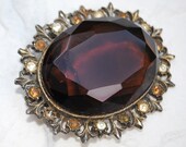 Vintage Root Beer Coffee Glass Stone Rhinestone Fleur de Lis Statement Brooch