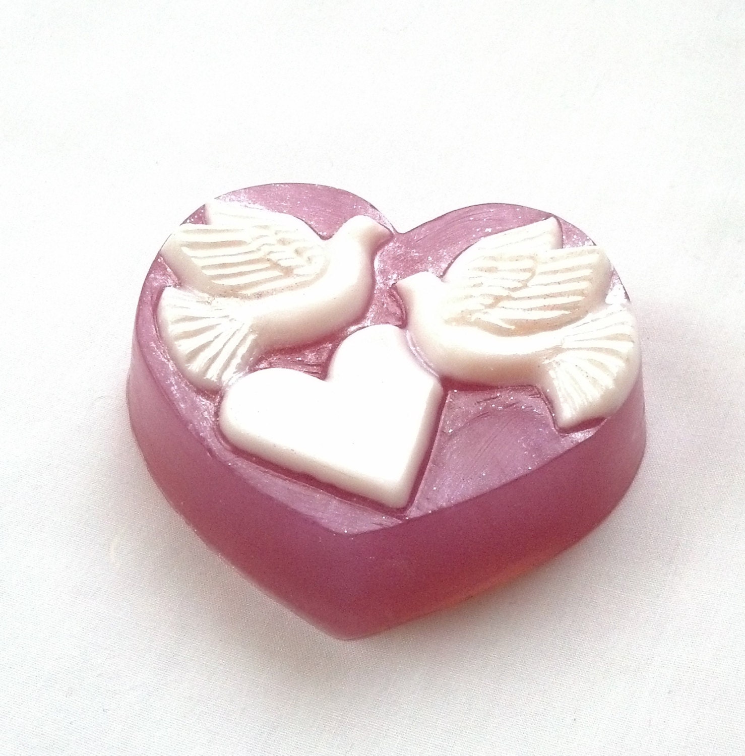 20 Dove Heart Wedding Soaps in Champagne fragrance by Lavish Handcrafted