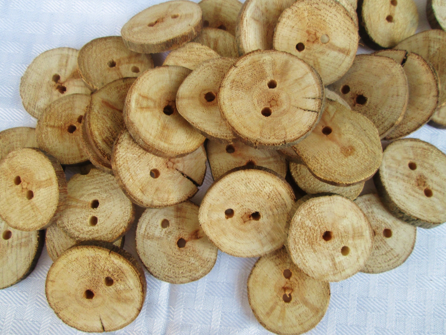 Rustic Buttons Set of 50, Wood Buttons, Blank Wood Buttons, Wood Slices, Wood Disc