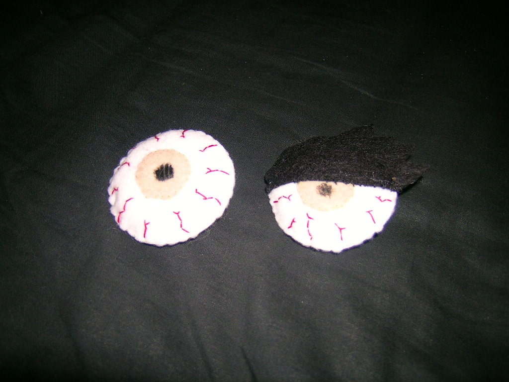 Felted Plushie Eye Brooch