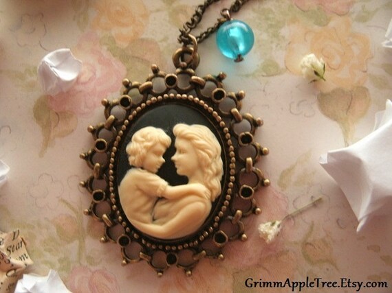 Mother and Child Cameo Pendant by LocketLibrary on Etsy