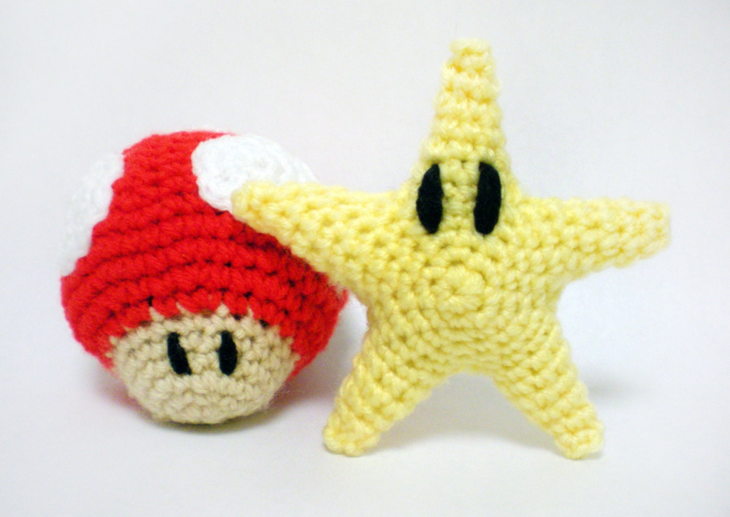 Super Mario Star and Mushroom Set / Nintendo Toy / Crochet Amigurumi Plushie