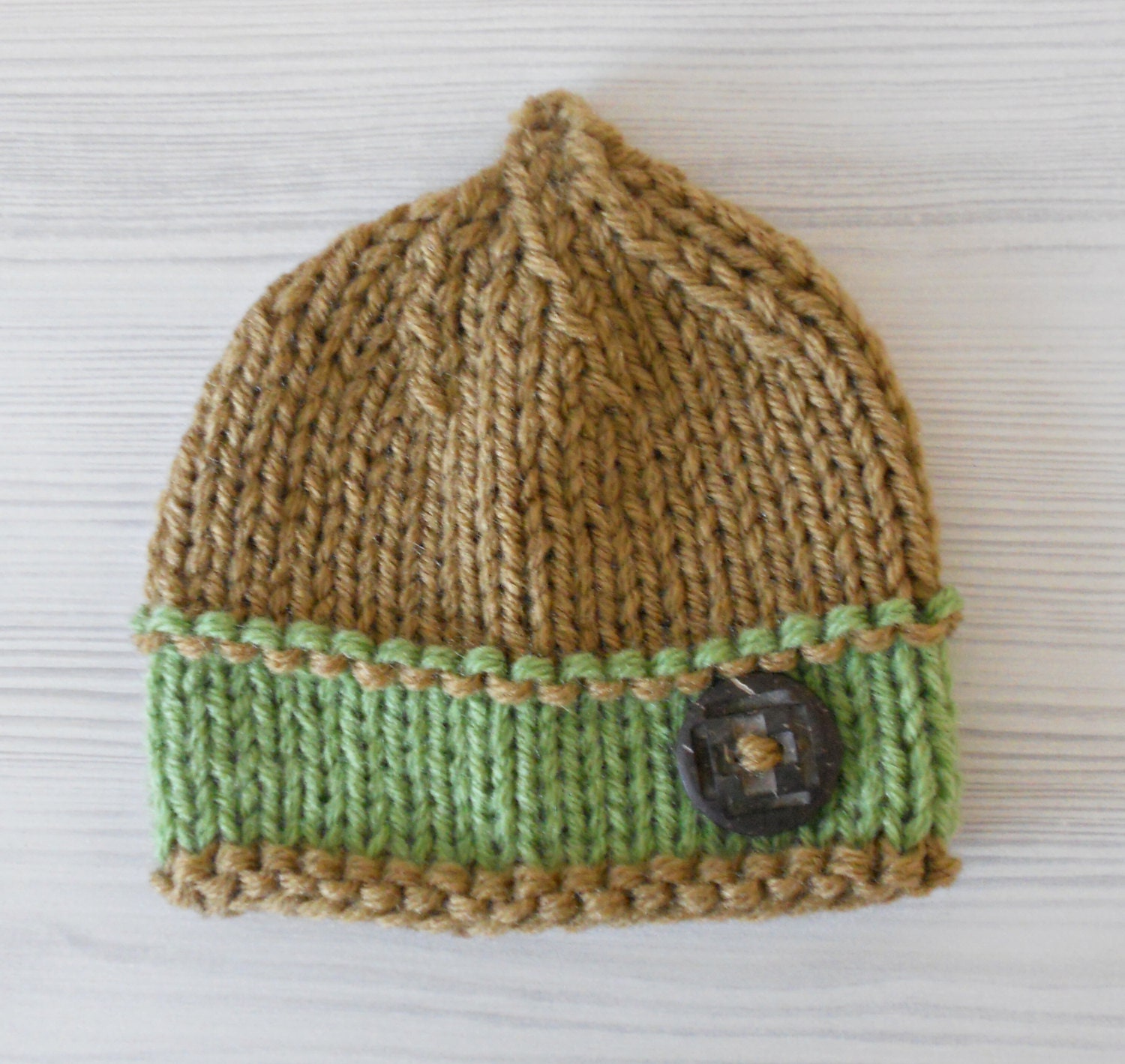 Super sweet Baby hat Hat Green Beige Knit Pixie Bonnet Newborn hat Photo prop Baby Beanie hat button Christening Wooden button