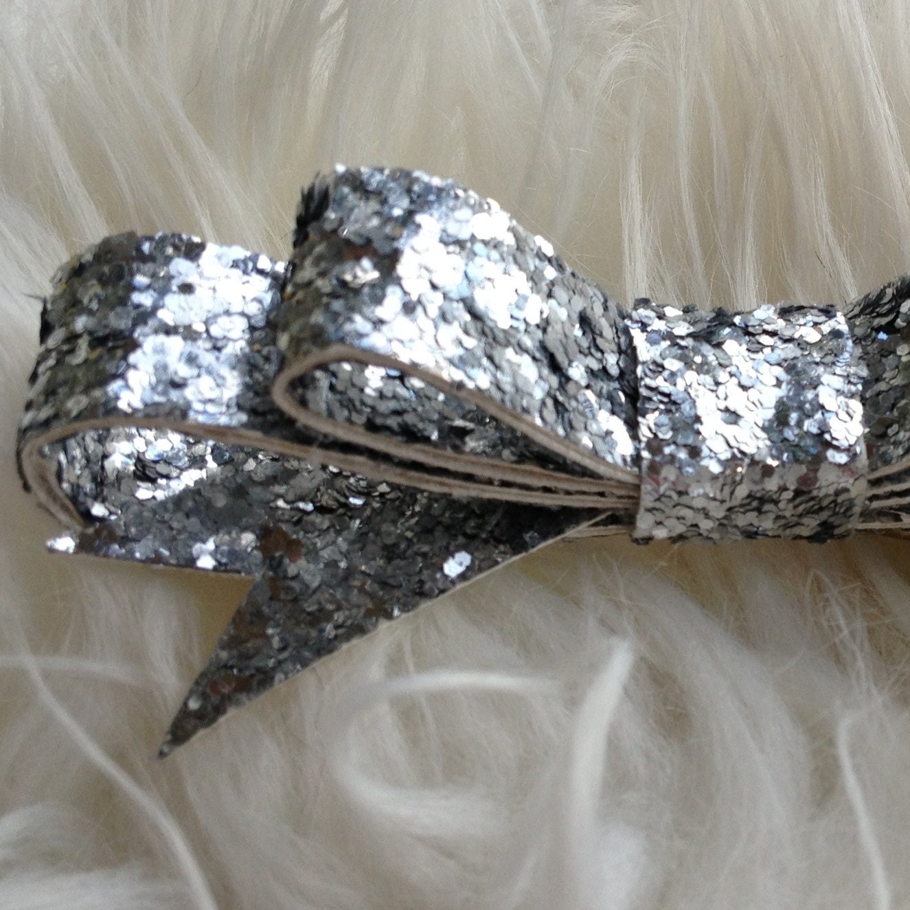 Sparkly Glittery Silver Hair Bow Barrette. Boutique bow. Fancy Hair Bow girls, babies, toddlers Teen Women Hair Accessory Kawaii