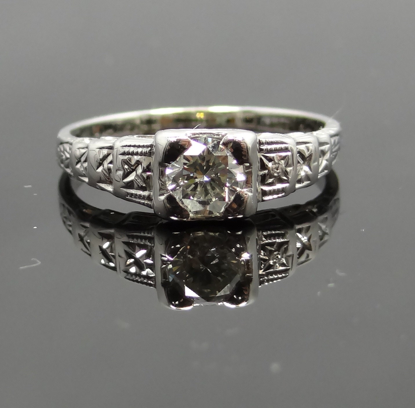 Amazing Geometric Art Deco 18K White Gold Diamond Engagement Ring - RGDI230P