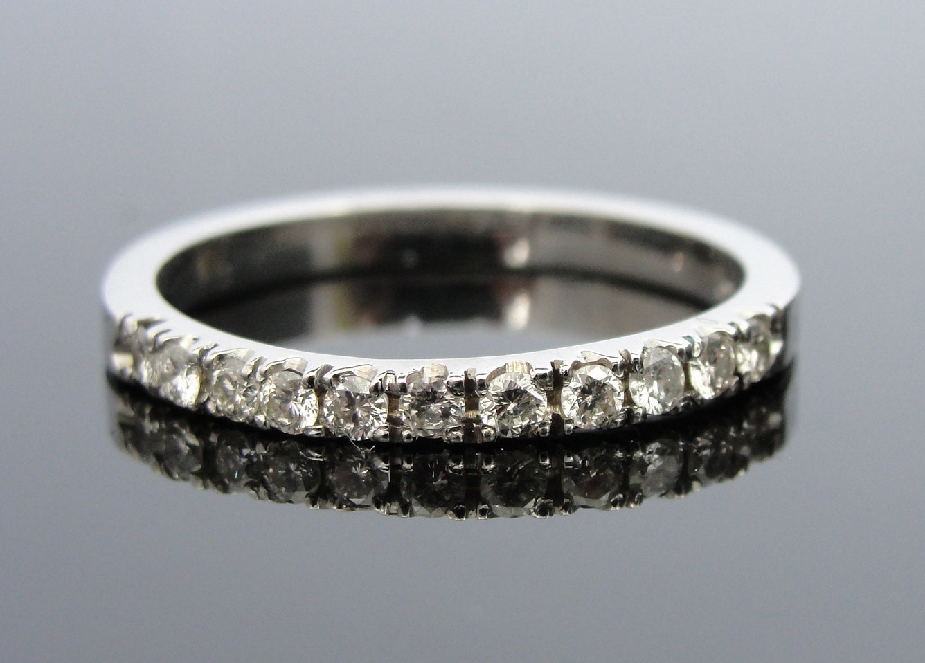 14k White Gold Vintage Diamond Wedding Band, Art Deco Style RGDI368D