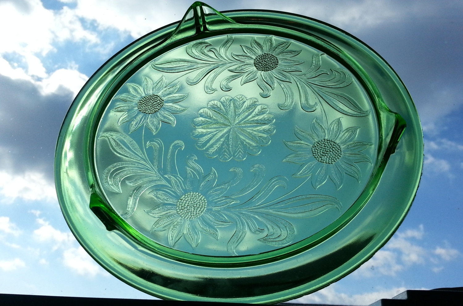 Green Depression Glass Three Footed Cake Plate - Sunflower Pattern