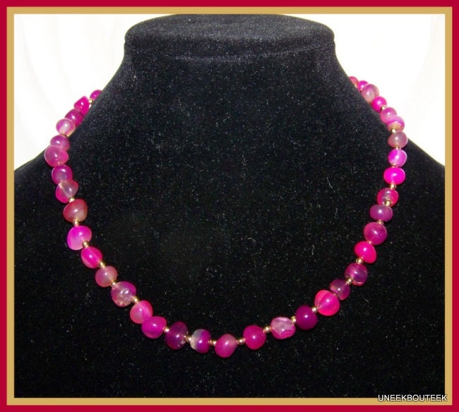 Raspberry Agate & Gold Bead Necklace -Gold Magnetic Clasp -Translucent Gemstones - Free Changeable Focal Bead - Summer Beachwear