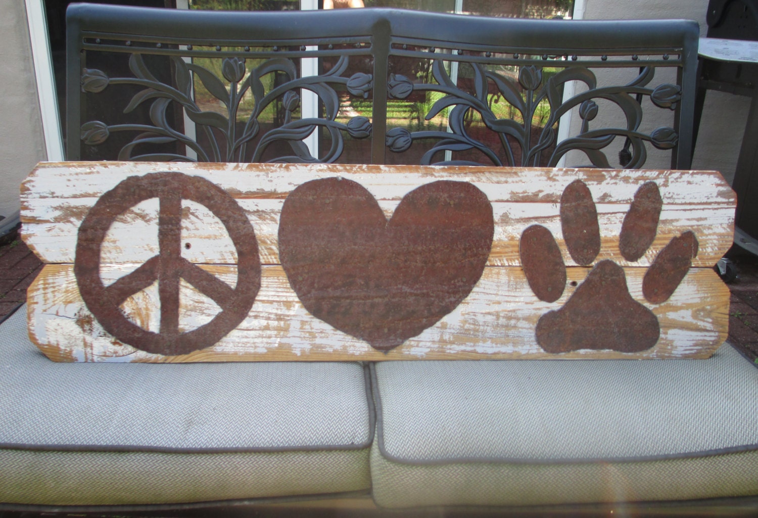 Rustic Wall Sign: Peace Love Dog / Cat. Handmade Reclaimed Fence Wood, Old Rusty Roof Metal. Peace Sign, Heart, Paw Print, Gray Chippy Paint
