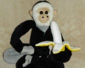 Small Felt Play Banana Fruit  in Removable and Poseable Peel