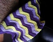 Crib/lap zigzag afghan