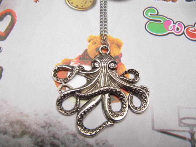 Silver Octopus Necklace, Octopus Jewelry Necklace, Octopus Pendant, Big Octopus Necklace, Kraken, cthulhu necklace, squid necklace