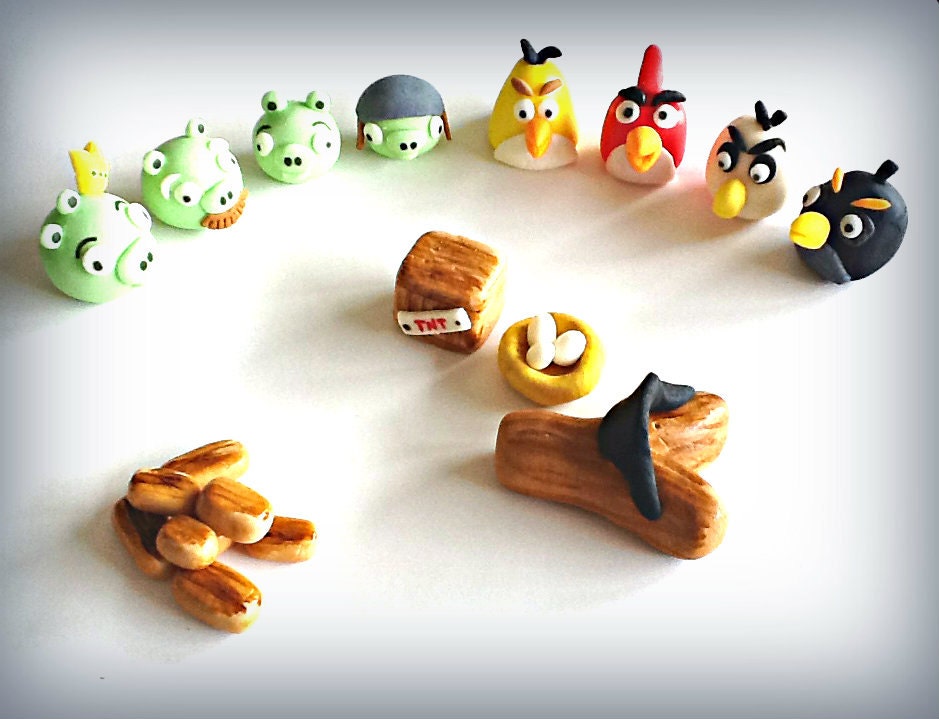 Angry Birds cake topper - edible decoration