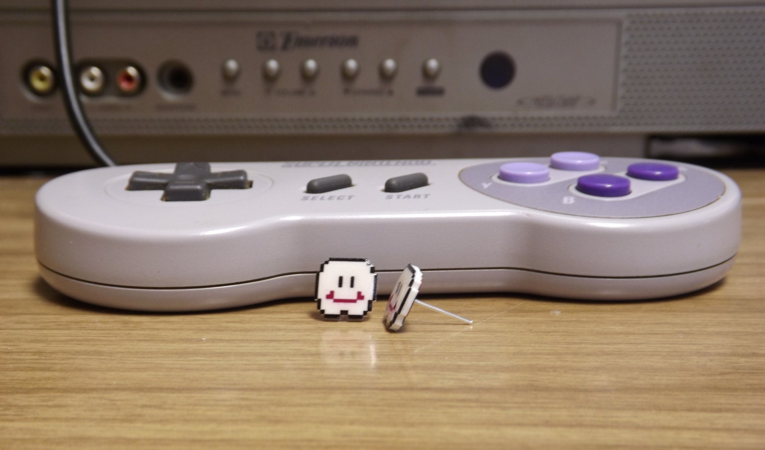 Cloud earrings - Video game jewelry - 8 bit pixel (Super Nintendo/Super Mario World)(Nerdy/Geeky/Retro)
