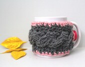 Grey and pink cup cozy, mug cozy, tea cup cozy, pink gray cozy, coffee cup sleeve, tea drinker gift, cable tea cozy, crochet tea cozy