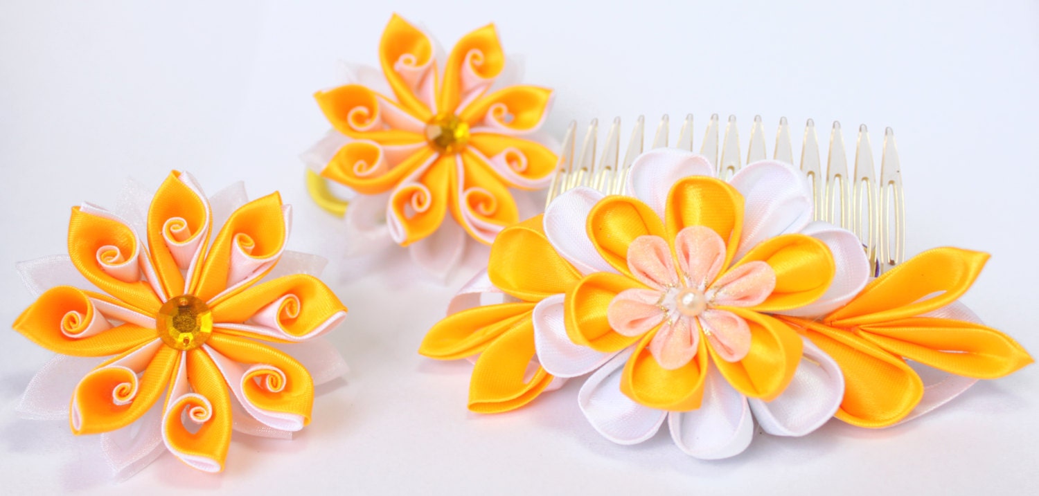FREE SHIPPING. Set of 3 pieces. Yelow. White. Kanzashi fabric flowers. Hair accessories. Woman clip. Girl accessories. Girl ponytail.