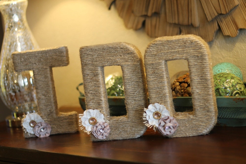 Jute Wrapped "I DO" Letters with Floral & Burlap Accents - Monogram Twine Wrapped Wreath - Initial Rustic Wedding