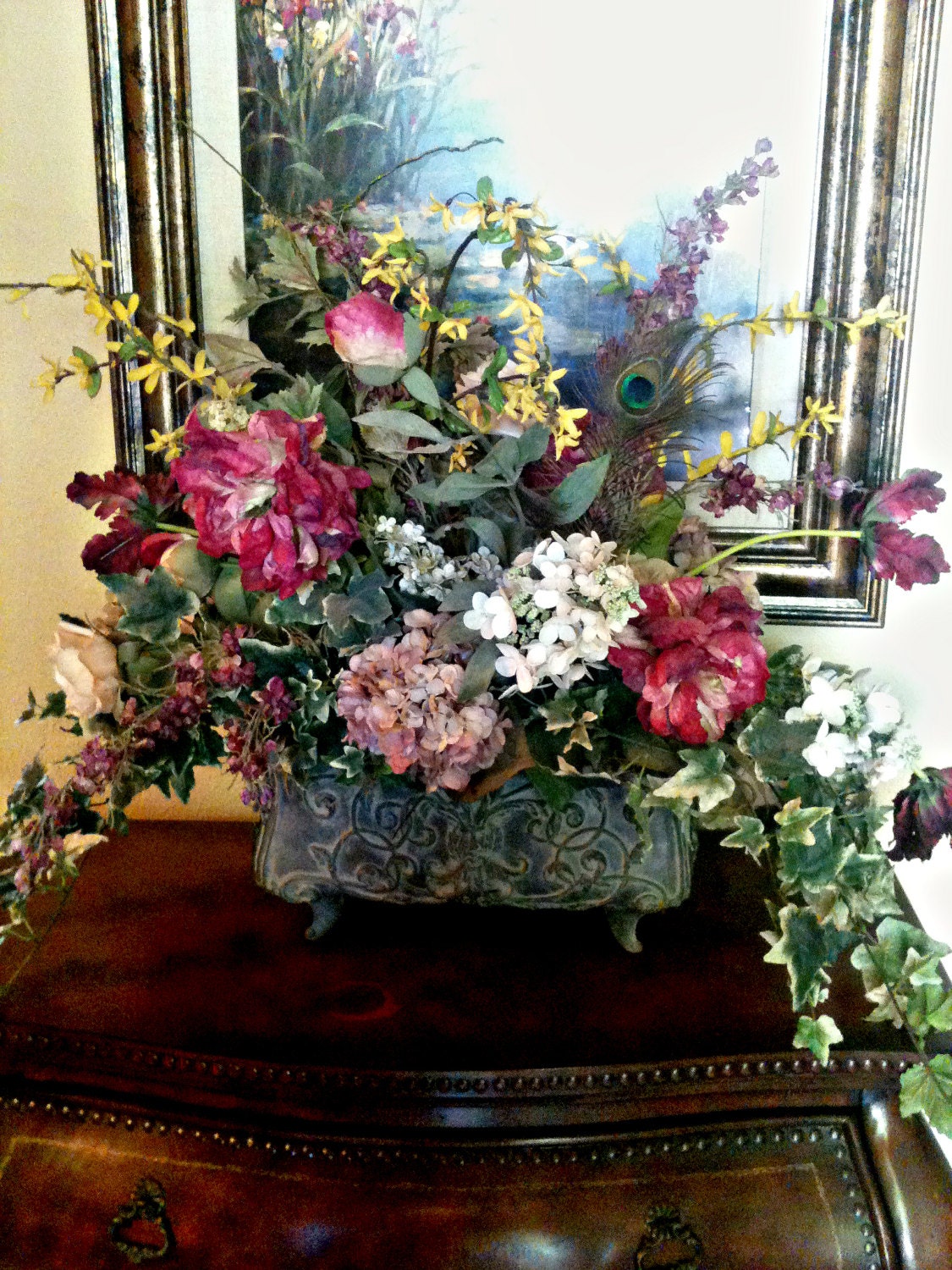 Traditional Floral Arrangement, Formal Dining Table Arrangement, Classic Flower Arrangement, Centerpiece, Custom Flower Arrangement,