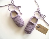 Lilac merino wool baby shoes booties ankletie handknit girl boy