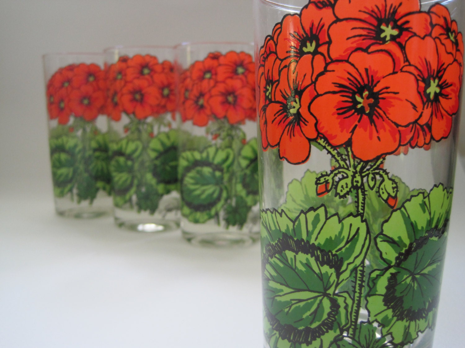 Retro Mod 1960s Georges Briard Signed Stunning Glasses Geranium Decor//Vintage Tumblers//Set of 4
